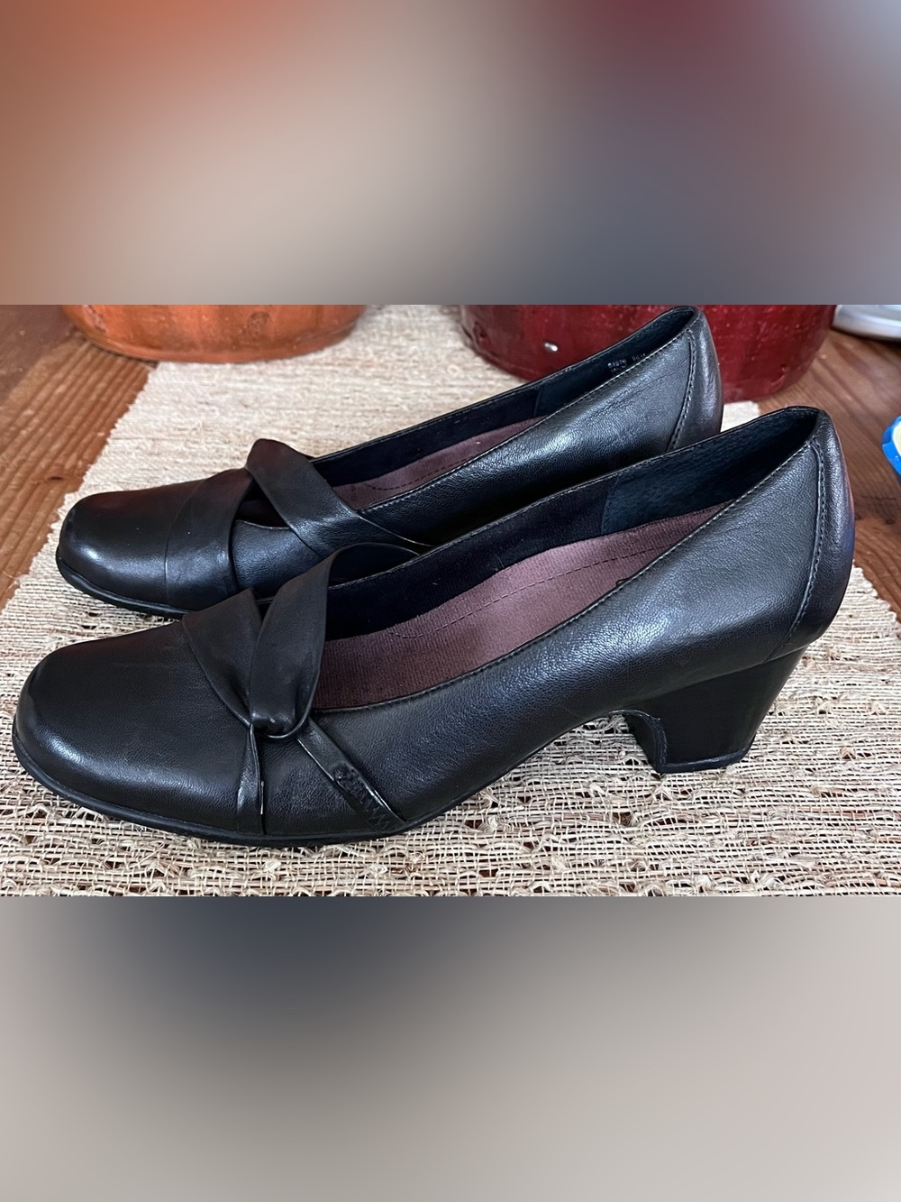 Clarks “Sugar Plum” Black Women's Block Heel Pumps 9.5 M New